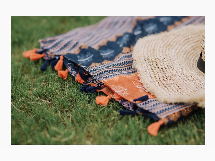 Women's Ethnic Style Summer Scarf: Yunnan Xinjiang Tibet Cotton Linen Silk Sunscreen Shawl