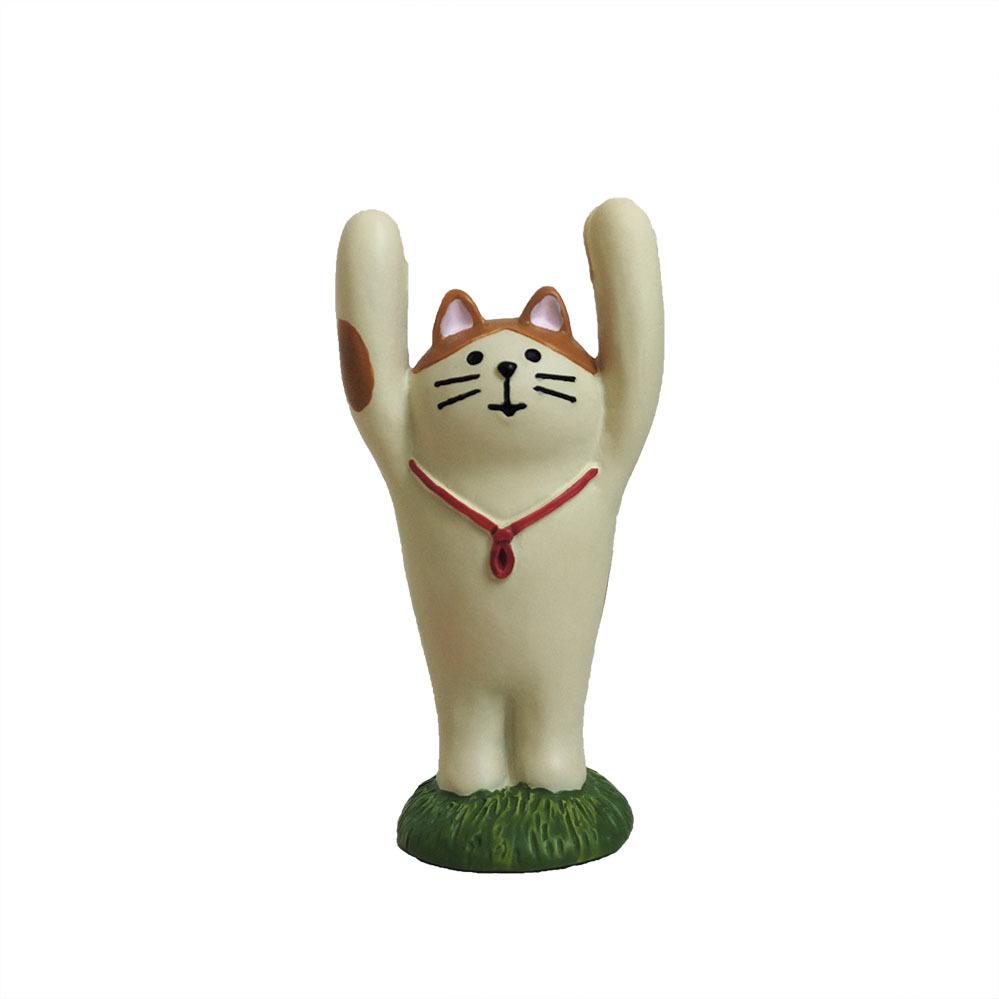 

Japanese Zakka Cat Hiking Travel Photo Car Decor - Creative Resin Craft Ornaments.