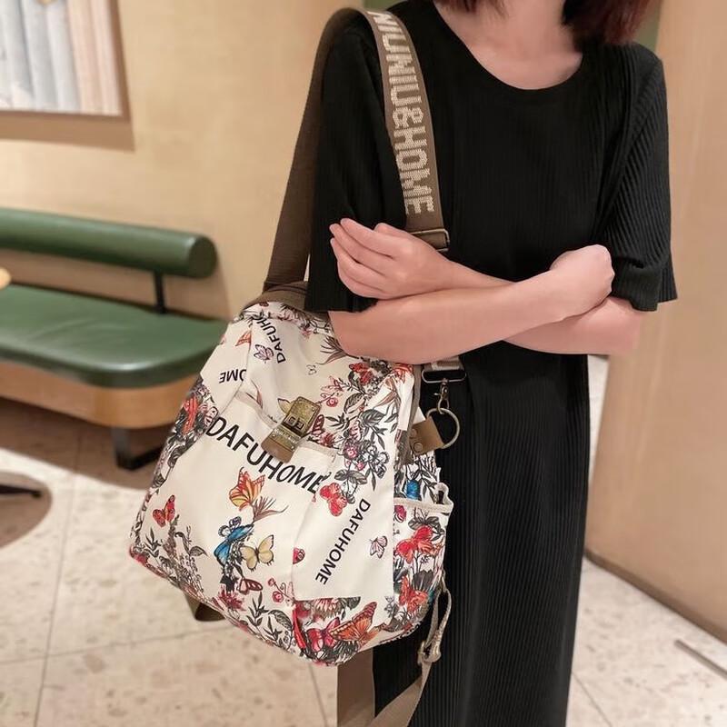 Women's Lightweight Travel Backpack
