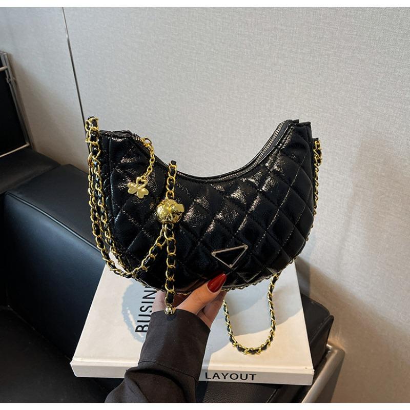 

Rhombus embroidery thread small bag women s new popular texture chain messenger bag hand carry mini dumpling bag чорний