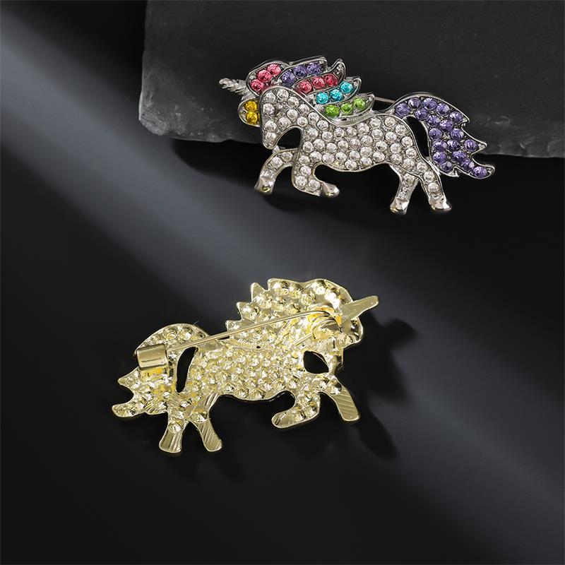 1/2 PCS Fashion Rhinestones Alloy Horse Brooch Zodiac Pony Pins Women Men Clothing Accessories Suit Lapel Corsage New Year Gifts