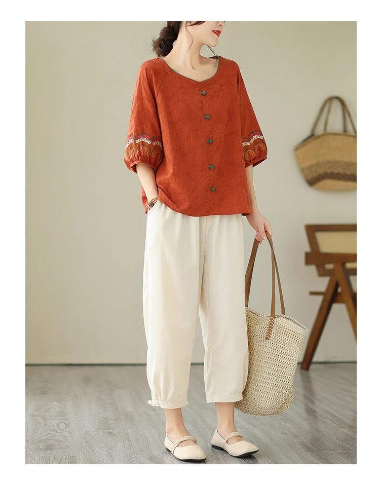Retro Embroidered Short-Sleeve Cotton-Linen T-Shirt for Middle-Aged Women - Spring/Summer