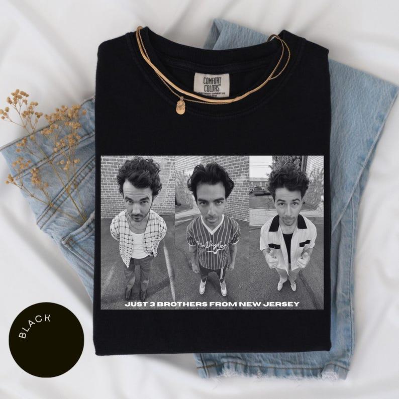 

Jonas Brothers New Jersey TShirt JONASCON EXCLUSIVE Funny Jonas Brothers Tee Unisex T-Shirt L