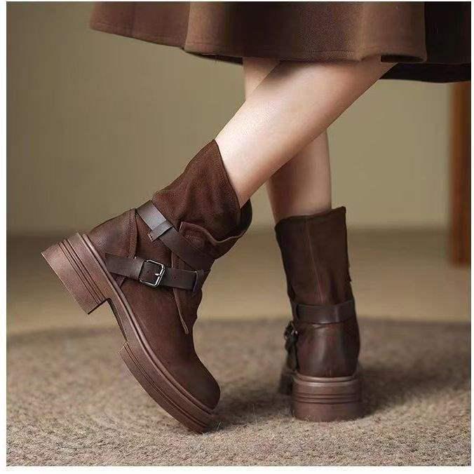 

2025 Осень/Зима Ботинки Мартин из мягкой кожи с боковой молнией, на толстой подошве, с облегающим щиколотку дизайном, увеличивающим рост 37