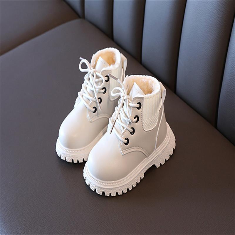 

Зимові Нові Дитячі Мартінси з Оксамитовими Бавовняними Черевиками Короткі Чоботи Дівочі Зимові Чоботи Дитяче Взуття Шкіряні Чоботи для Хлопчиків 21