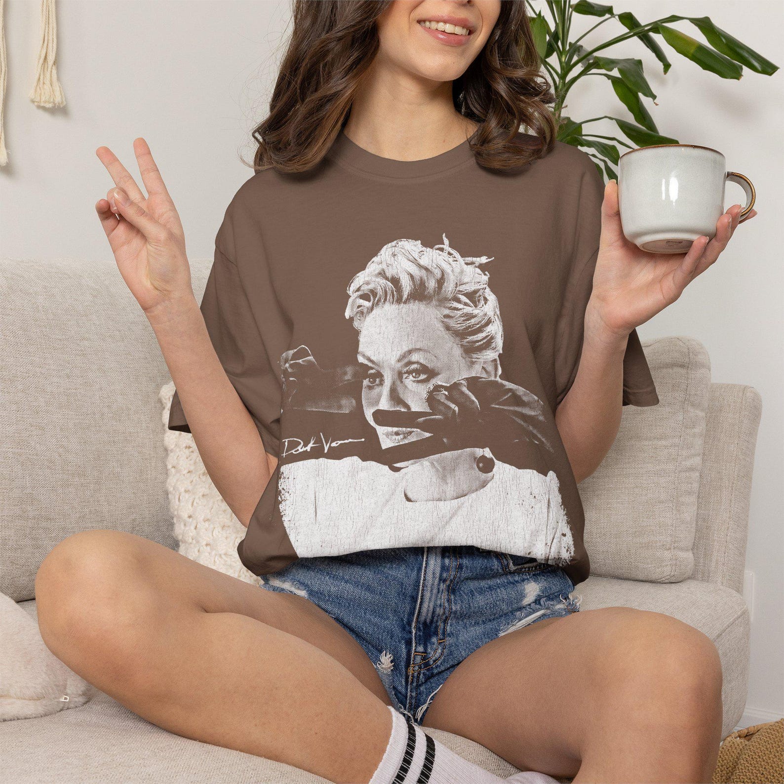 Deborah Vance Shirt, Hacks Tv Show Vintage Tee, Retro 90s Bootleg Rap Style Shirt, Jean Smart Fan Gift, Stand Up Comedy Graphic Tee XL