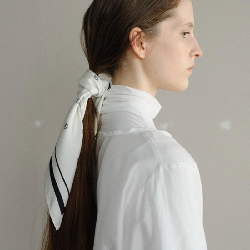 

ROH SEOUL Шелковый платок в горошек Option