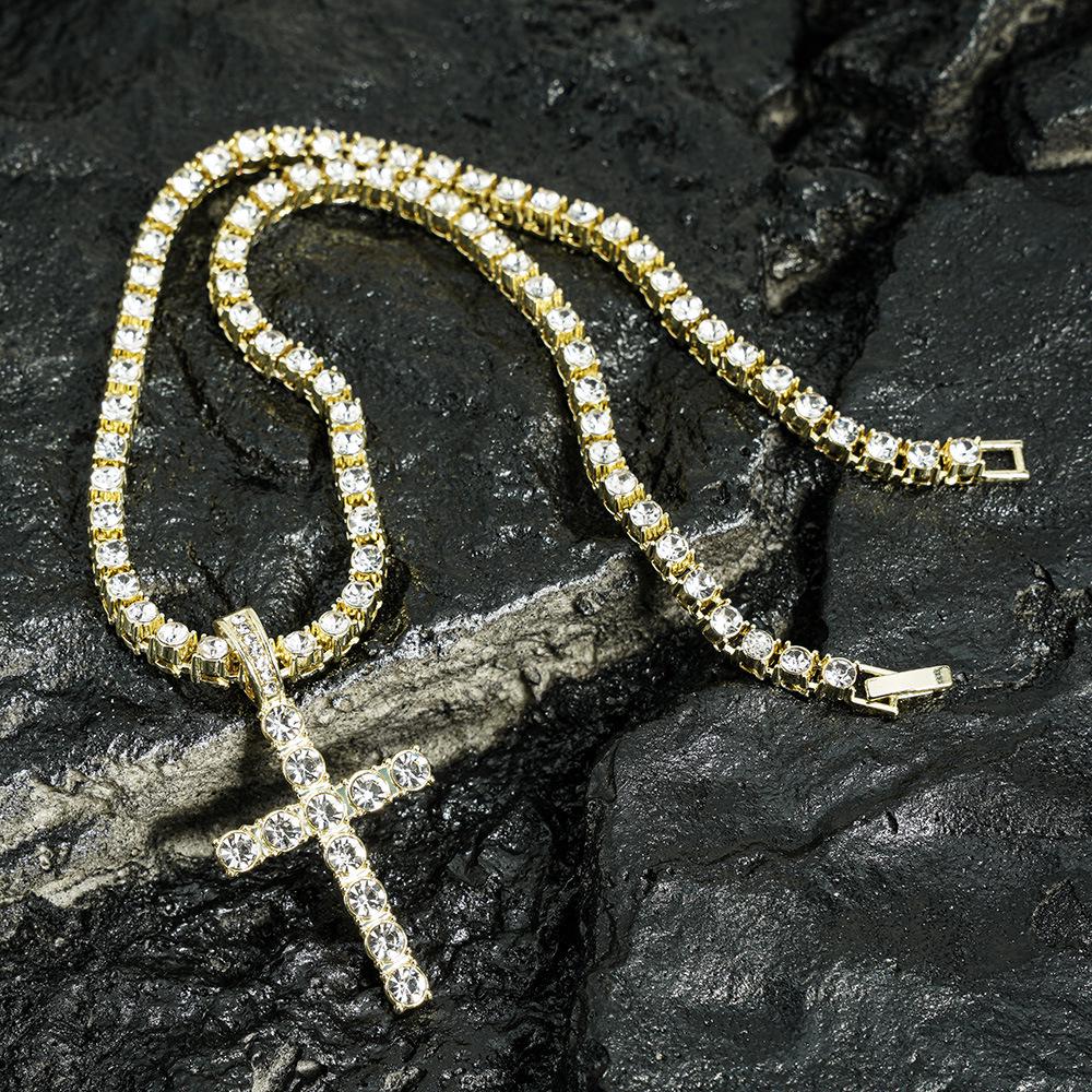 European-American Exaggerated Hip Hop Rhinestone Pendant Jewelry for Men & Women