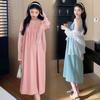 Umstandssommerkleid-Set im französischen Stil: Slipkleid & Sonnenschutzhemd - Lockere Passform