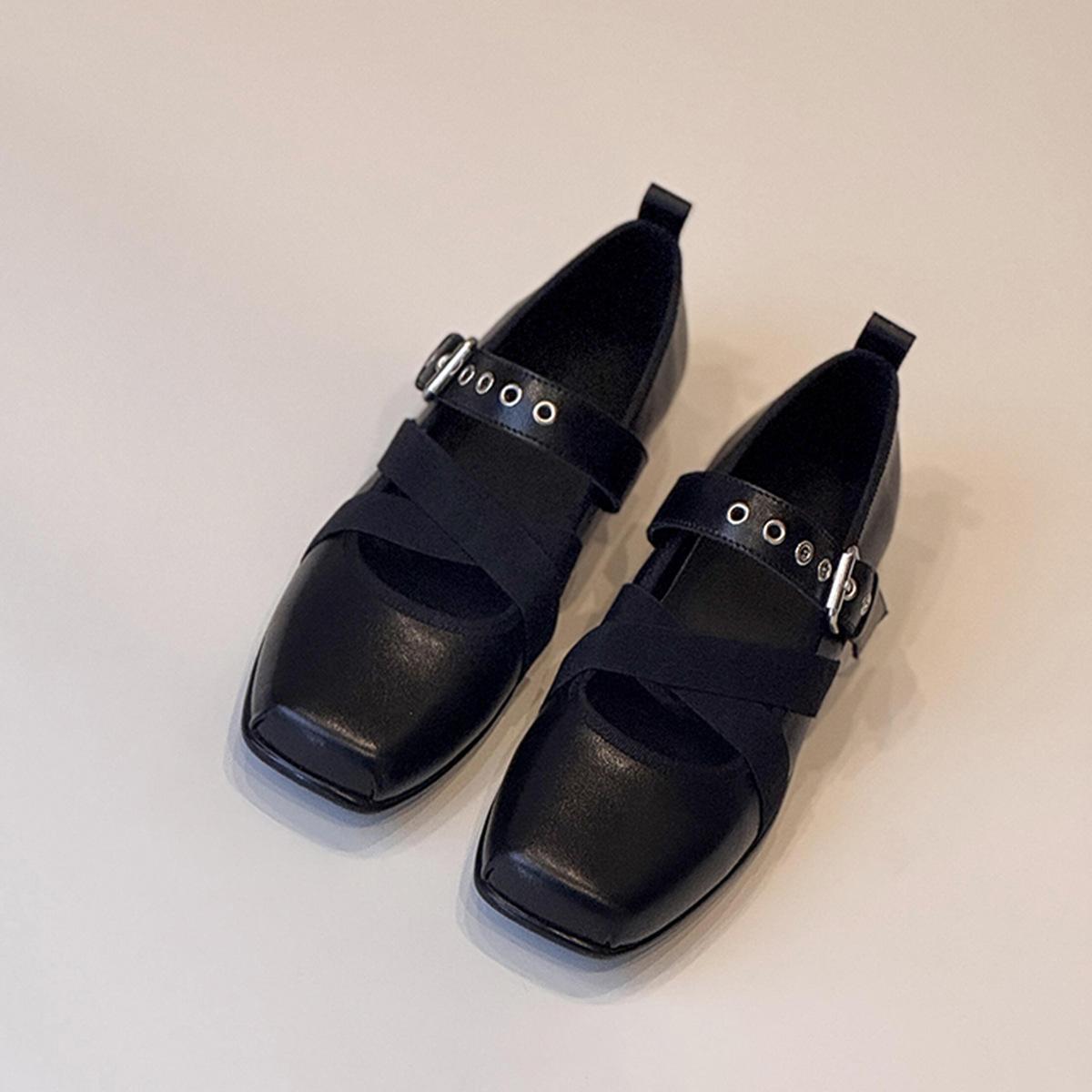 

Версия из овчины~ Туфли Мэри Джейн на плоской подошве в спортивном стиле с перекрестными ремешками во французском стиле, с квадратным носком и ремешком с одинарной пряжкой. 40