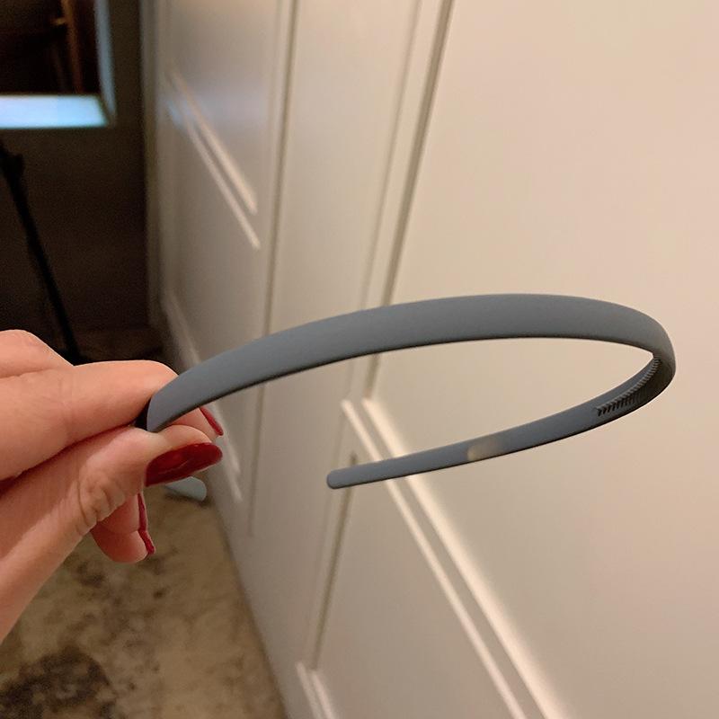 Bandeaux de cheveux tendance pour femmes Lunette Couleur unie colorée Antidérapant Bord fin Serre-tête Cerceau pour cheveux Filles Bandeau Accessoires pour cheveux