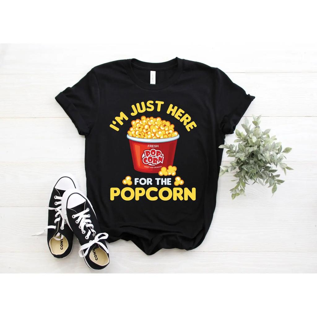 Im Just Here For The Popcorn Funny T Shirt Retro Vintage Lovers Movie Theatre Cinema Film Fans Casual vintage Washed