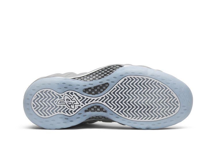 Nike Wmns Air Foamposite One 'Chrome' Sneakers
