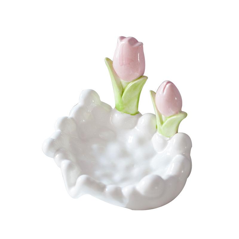 Tulip Ceramic Soap Dish with Drain Non-Slip Floral Soap Holder Creative Storage Rack for Bathroom Sink Decorative Home Accessory