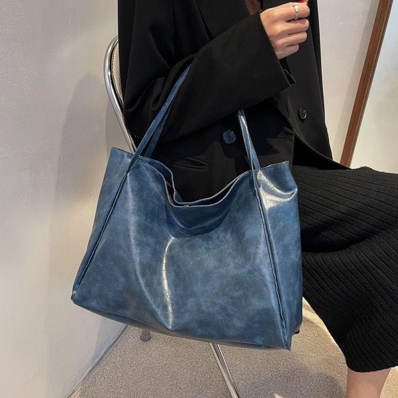 

Korean Women s Handbag Large Bag Unique Design Versatile Shoulder Casual Underarm Bag синій