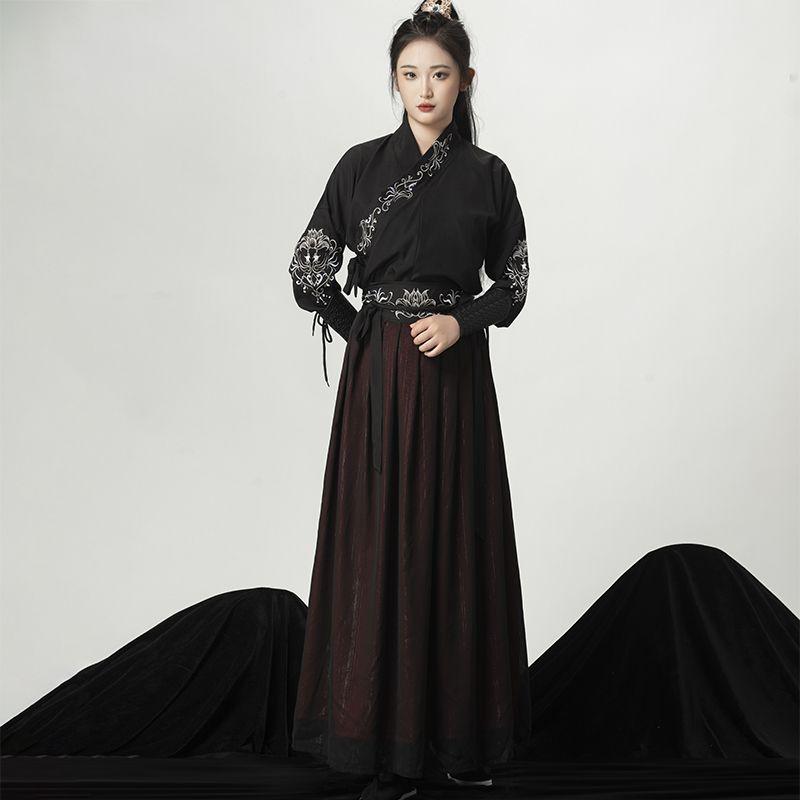 Chinesischer Stil Kampfkünstler Hanfu Hübsches Stickerei-Set für Männer und Frauen