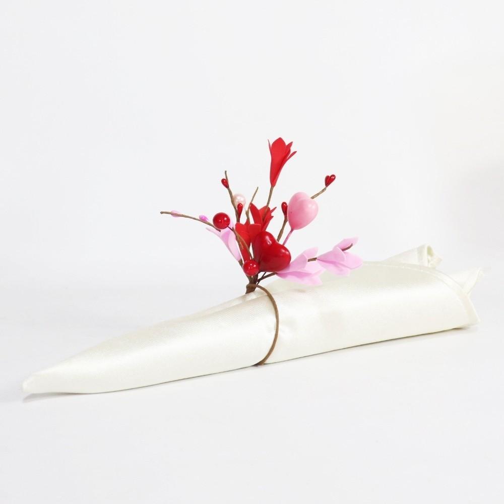 5PCS Artificial Flower Napkin Ring Elegant Romantic Design Napkin Holder Heart Symbol Napkin Buckle Valentine's Day