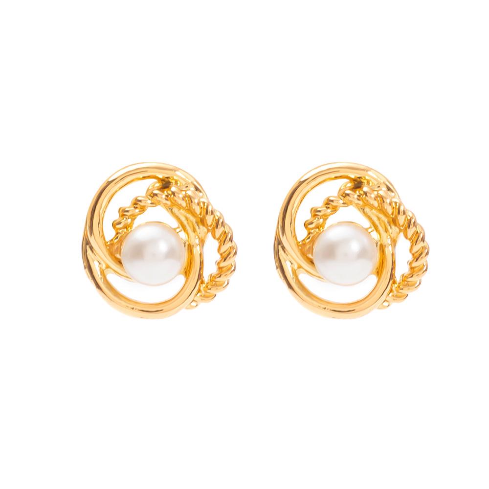European and American Fashion Twisted Wrap Zinc Alloy Pearl Stud Earrings