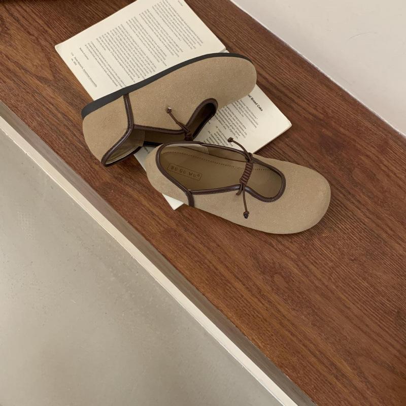 Flat Bottom Shallow Mouth Doudou Shoes Versatile Korean Version Commuter Mary Jane Single Shoes 2025 Autumn New Soft Bottom Breathable Loafers