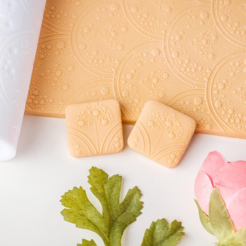 Retro Patterned Soft Pottery Texture Roller Handmade Tool Clear Pattern Easy To Use Making Pendant Earrings DIY Clay Fondant