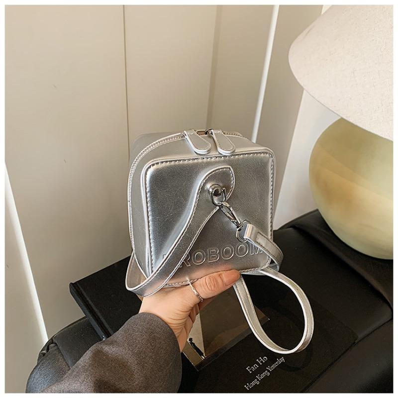 Spring Retro Niche New Square Shoulder Bag Casual Portable Underarm Bag Textured Messenger Bag