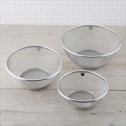 Kai Brand Round Colander 3 Piece Set Cookware for Single Living 18cm / 21cm / 24cm Stainless Steel Stackable Storage Integrated Type