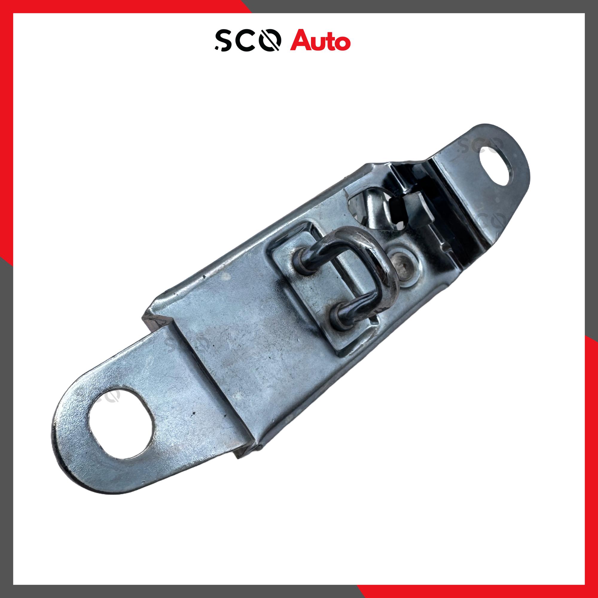 

Trunk Lock Striker for Fiat Linea for Fiat Albea 46795477 Rear Door Striker for Linea 46787148