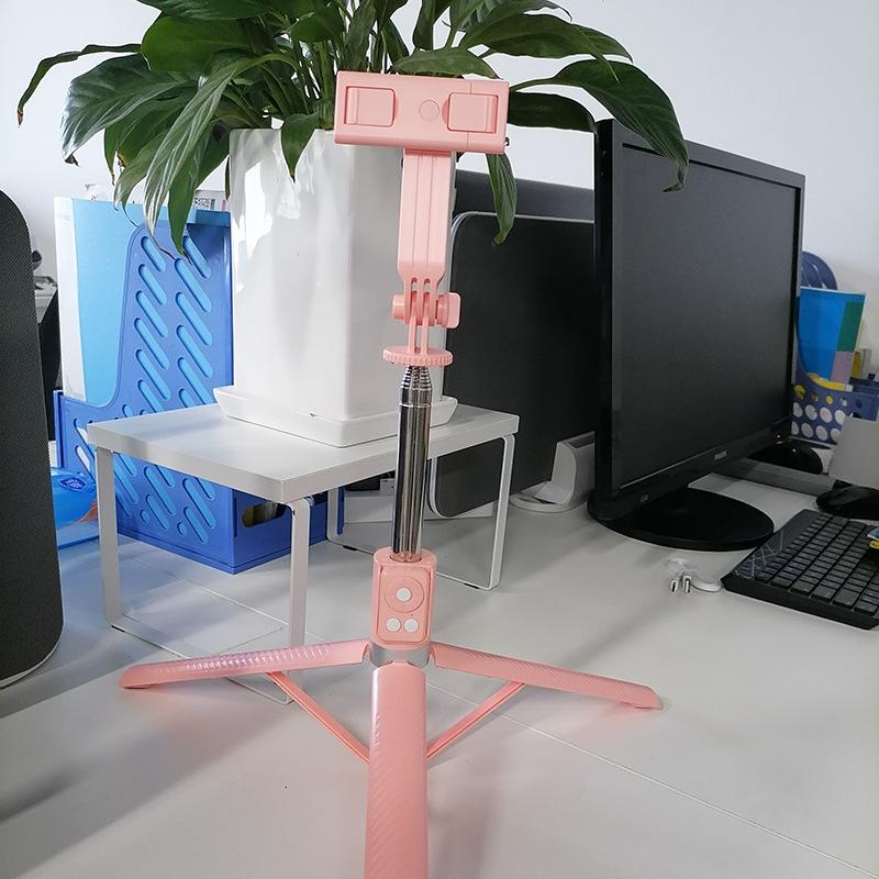 1.7m Outdoor Selfie Stick & Tripod for Mobile Phones