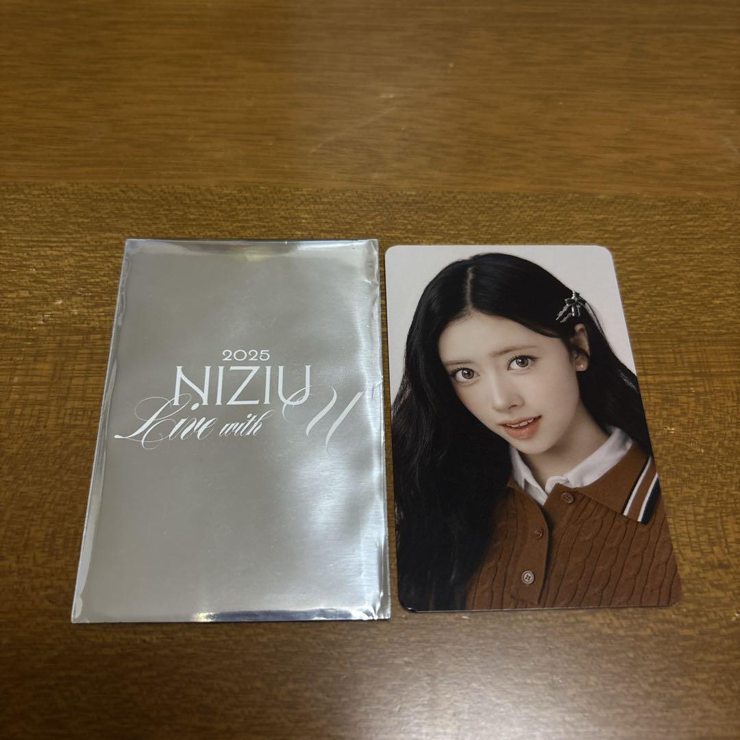 

[USED] NiziU 10,000 yen purchase bonus venue-exclusive trading card Lima @Fuchu
