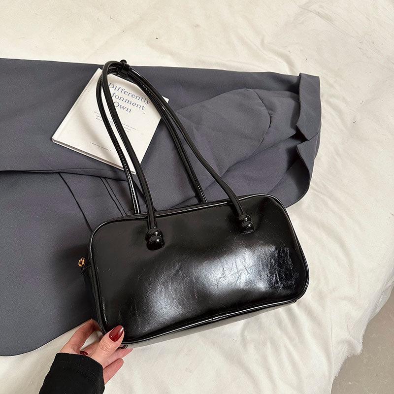IELGY Ladies Oil Wax Leather Portable Shoulder Bag