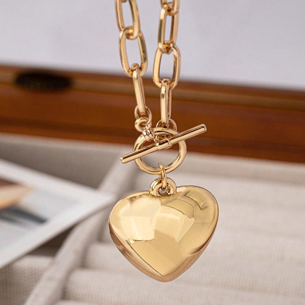 Women's Pendant Necklace, Fashionable and Simple Style, Large Heart-Shaped Pendant, Ot Clasp Necklace Jewelry Gift, Suitable for Women, Valenti