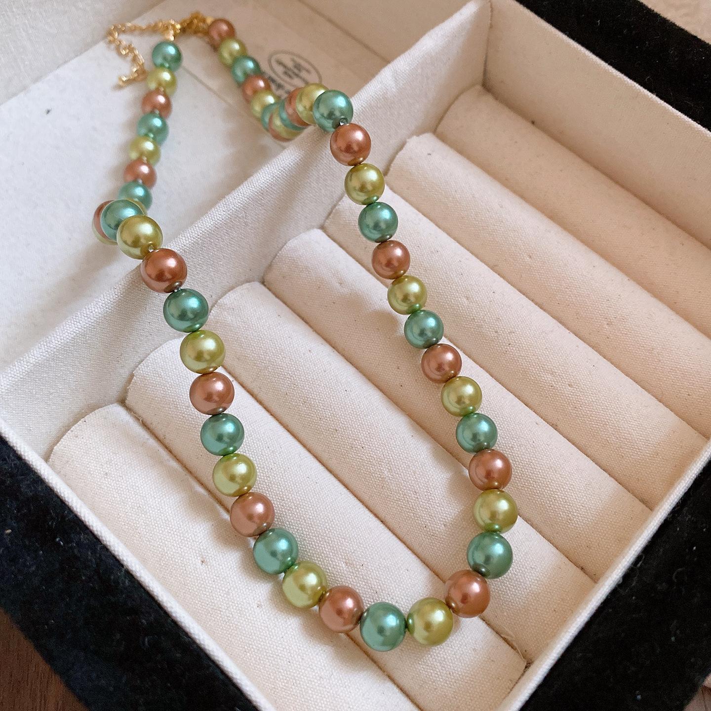 

French Retro Style Colorful Round Pearl Necklace All Match Fashion Ladies Necklace