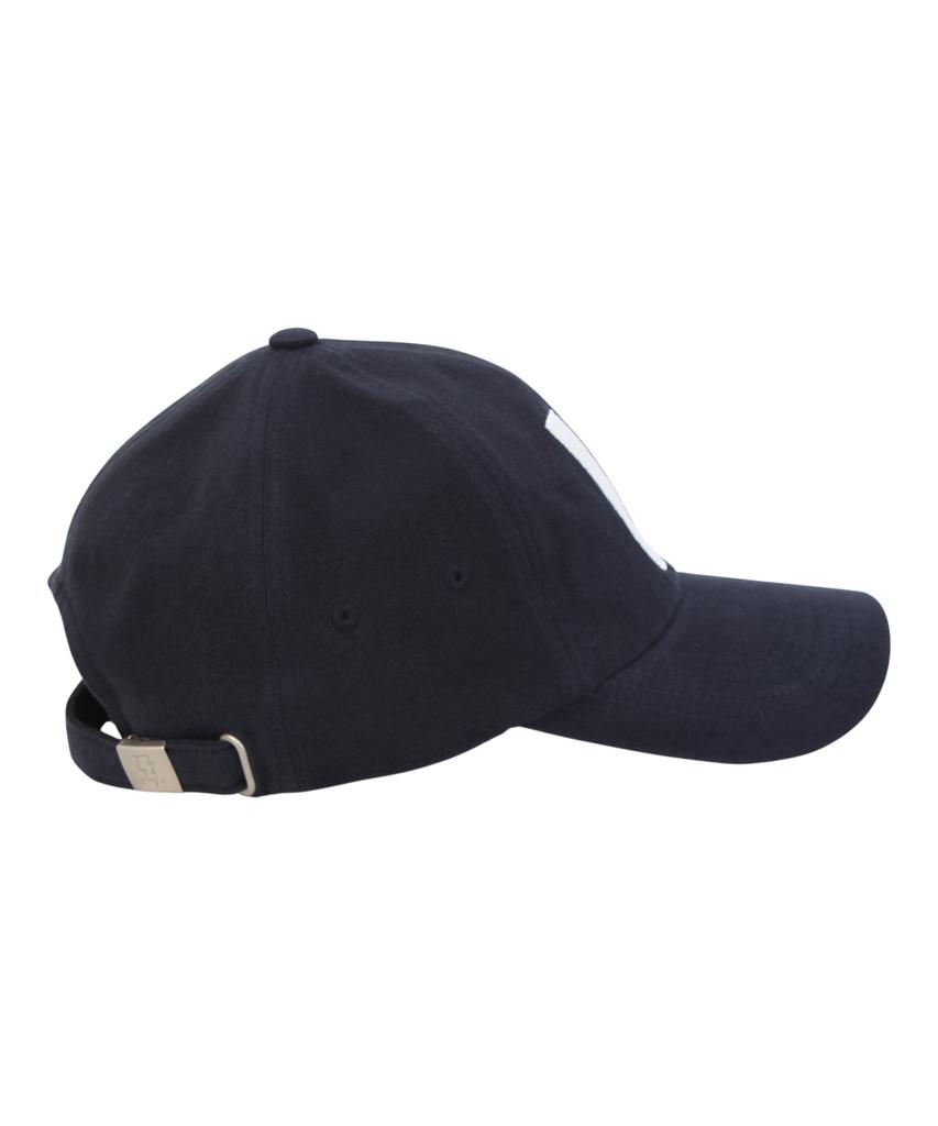 Yunibeosyeolkemiseuteuli Bold U Navy Ballcap Washed Ballcap