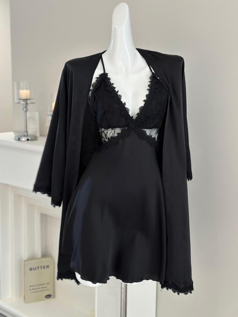 Sommer 2025 Damen Seiden-Träger-Nachthemd - Sexy rückenfrei mit Brustpolstern