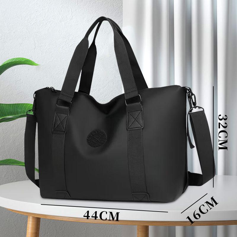 

Portable Travel Handbag: Clothing Storage, Sports, Fitness, and Business Trip Crossbody Luggage Bag