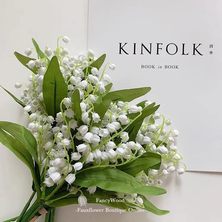 Färskt Liljekonvalj Konstgjord Blomsterarrangemang - Dekorativ Vas Konst