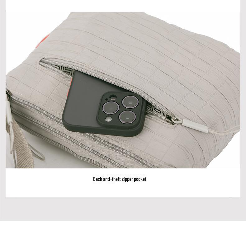 Bolsa de Viagem Feminina de Nylon de Grande Capacidade 2024 - Bolsa Mensageiro de Ombro Leve e Moderna