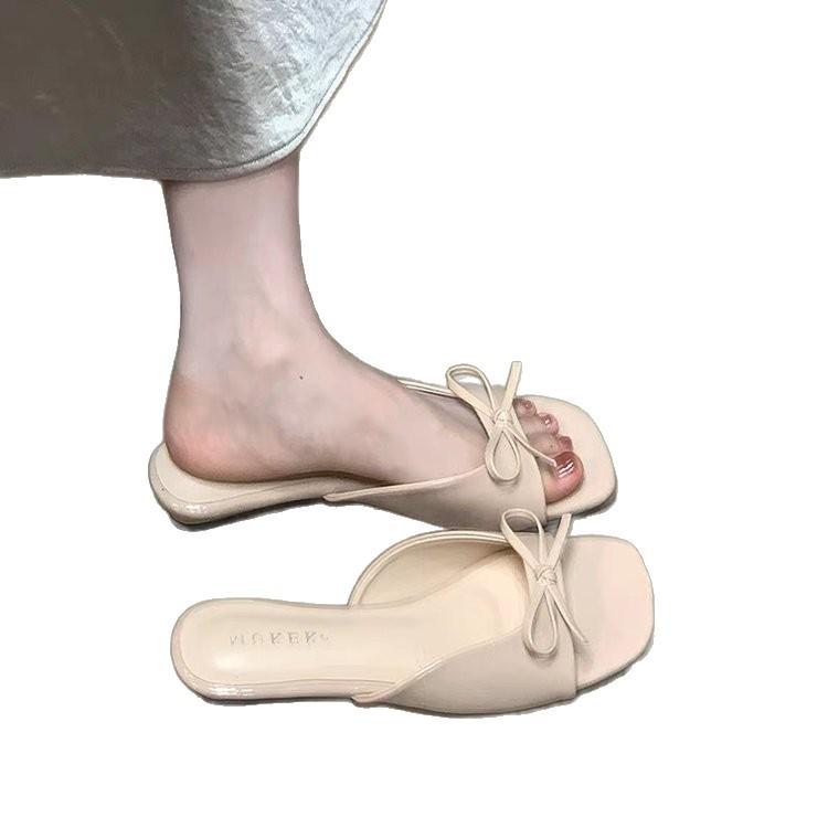 Low-heeled square-headed sandals, new fairy style in summer 2025, bow patent leather, cool slippers, and skirt
