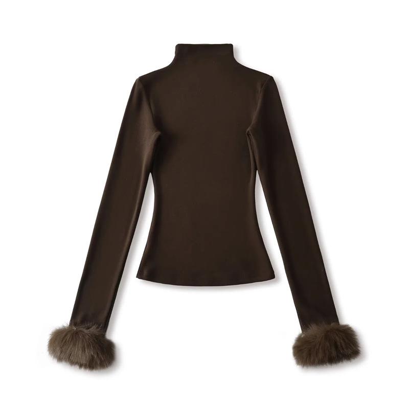 Women's Long-Sleeve Base Layer with Removable Fur Cuffs and Half-High Collar
