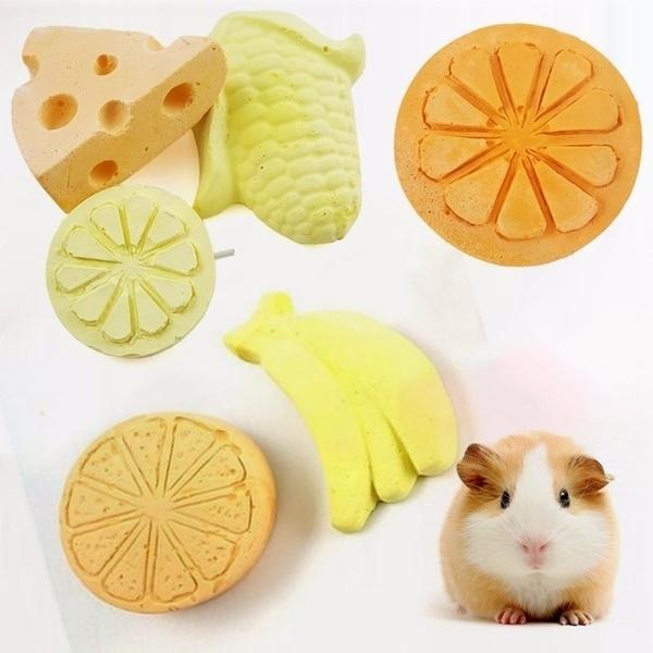 1PC Rabbit Hamster Molar Tooth Grinding Calcium Stone Gerbil Rat Mouse Small Animal Chew Toys