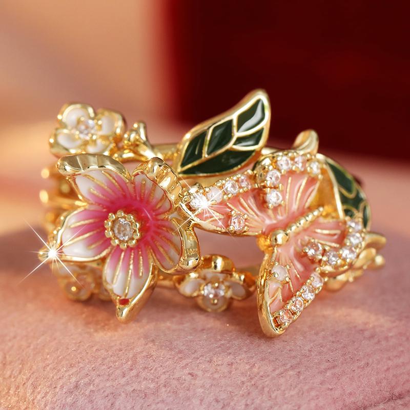 Aesthetic Flower Butterfly Delicate Vintage Rings for Women Elegant Charm Synthetic Zirconia Wedding Banquet Jewelry Accessories