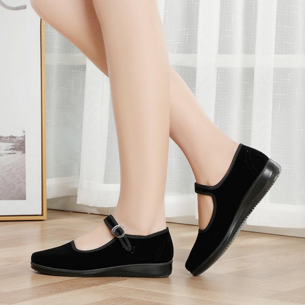 2025 Sommer Stoffschuhe rutschfeste Schuhe weiche Sohle atmungsaktiv Mutter schwarz einzelne Schuhe