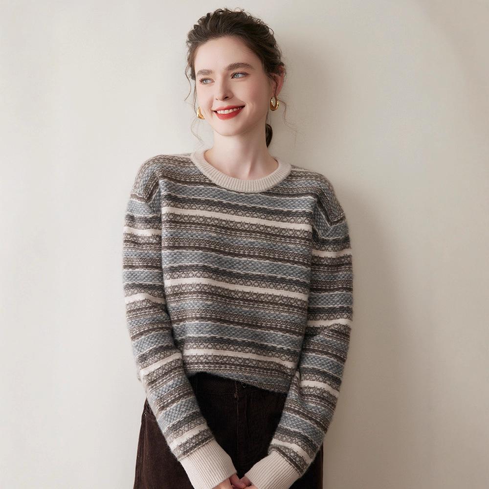 Mengyi 25 Autumn/Winter Cashmere Women's Fair Isle Retro Thick Pullover Sweater, Loose and Versatile.