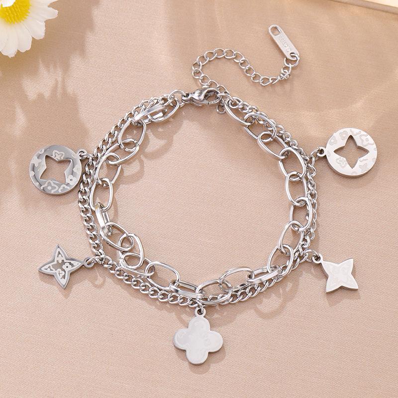 Luxe Titanium Staal Vierbladig Klaver Armband in Koreaanse Stijl met Ingelegde Diamanten voor Vrouwen - Kleurvast