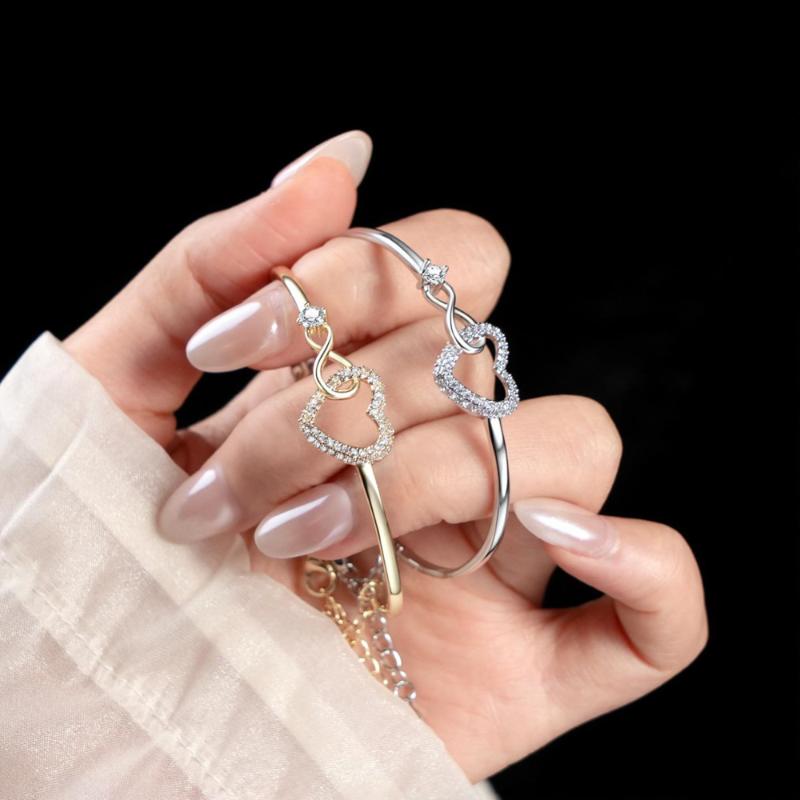 Zircon Heart Hollow Out Bracelet For Women Simple Versatile Fashion Bracelet Temperament Light Luxury Bracelet Gift