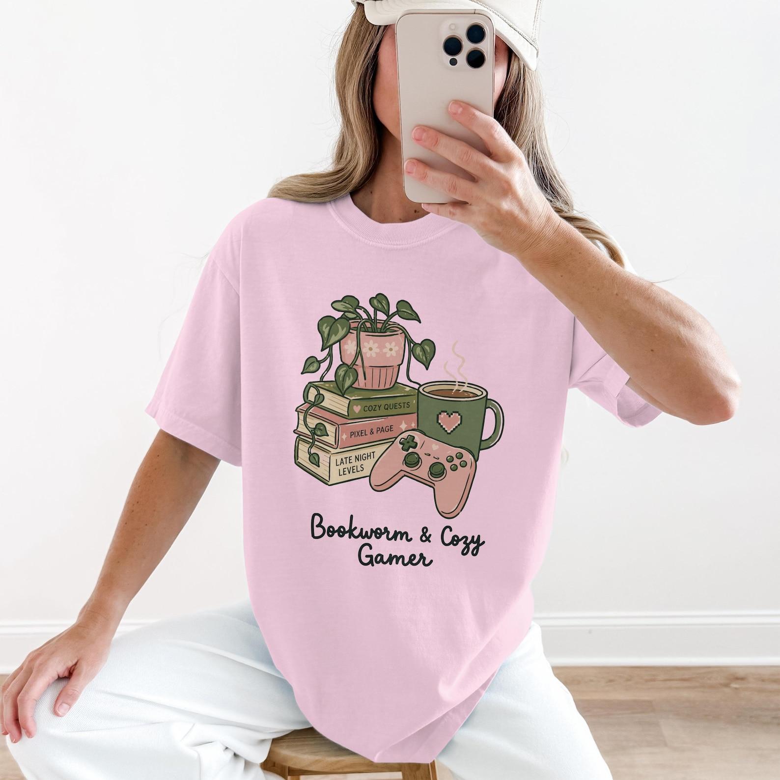 Cozy gamer shirt gaming T-shirt gamer girl gift stardew valley lover bookworm gamer gift video game lover gaming t-shirt pc gamer gift L