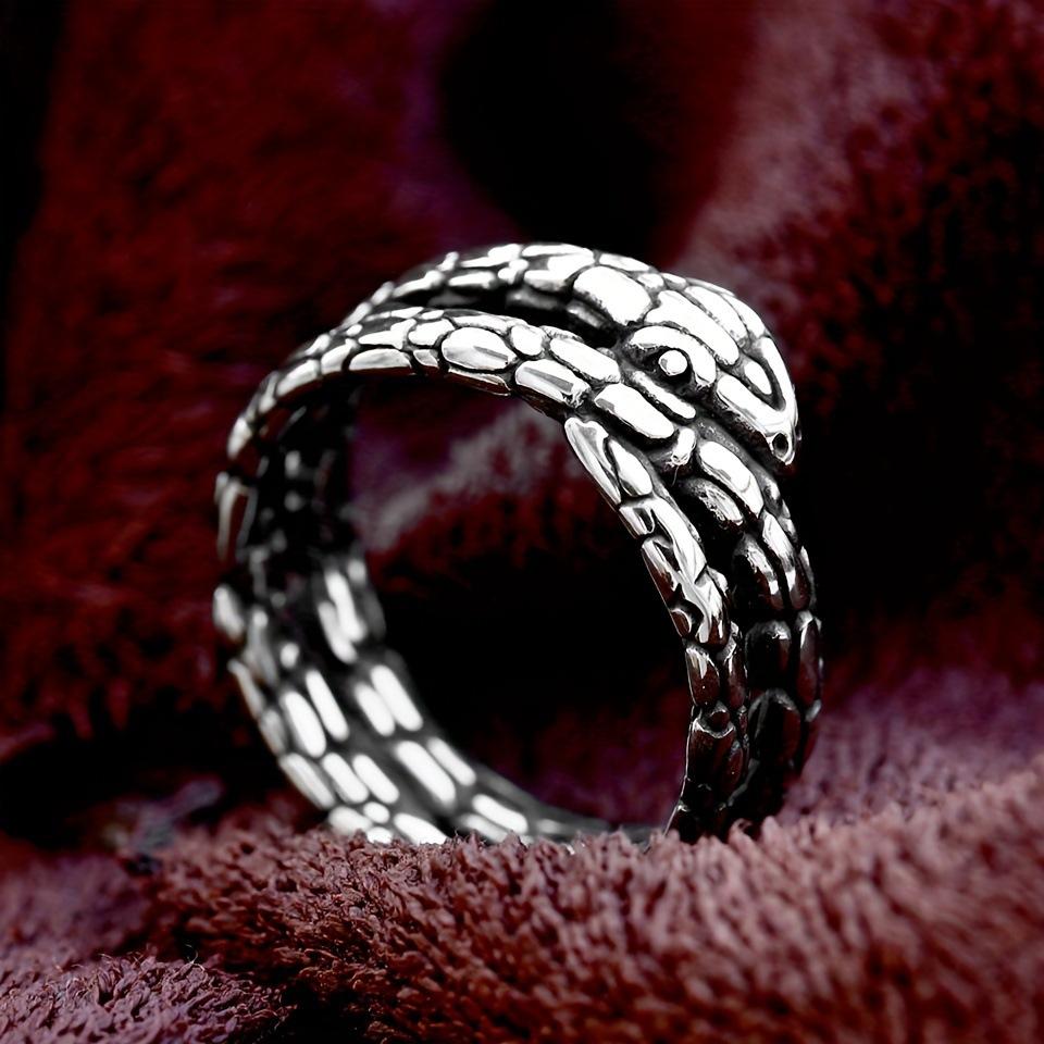 Stylish Snake-shaped Men's Jewelry Ring