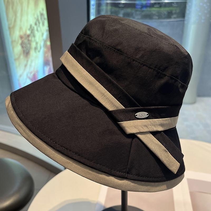 New Summer Fashion Versatile Sunshade Bucket Hat for Traveling, Showing a Small Face, Casual Anti-ultraviolet Small Brim Basin Hat