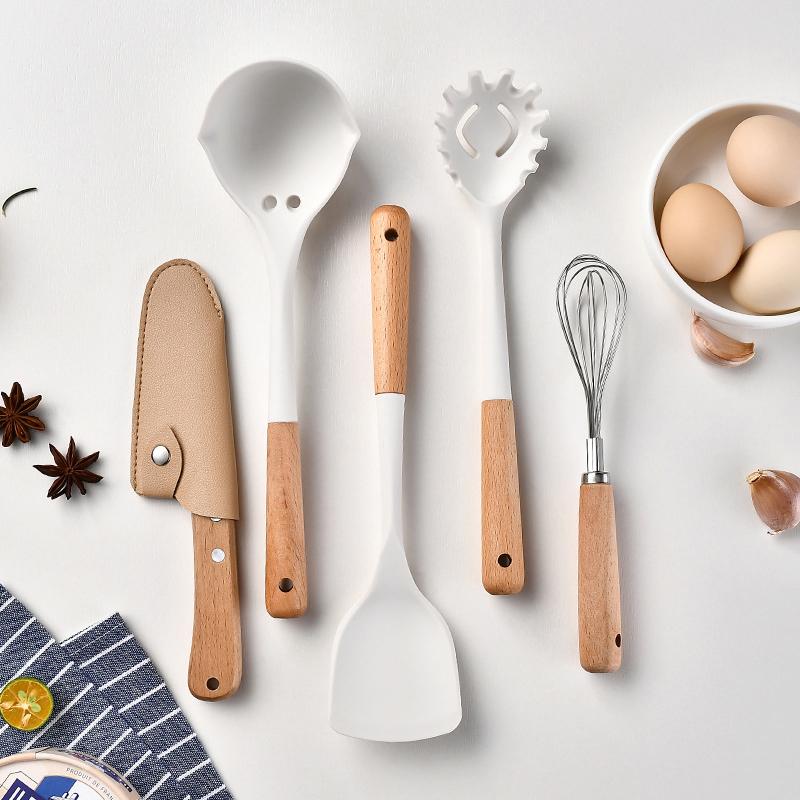 

Белый силиконовый набор кухонной утвари с антипригарным покрытием, лопаточка, ковш, венчики для яиц, лопатка, ложка, инструменты для приготовления пищи, аксессуары 5pcs