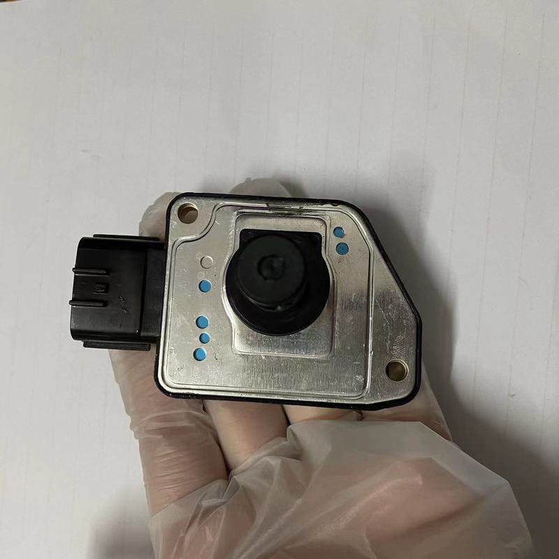 1 Stück 22680-2J200 Luftmassenmesser MAF-Sensor 226802J200 AFH70-14 für Nissa-n Primera- P11 Pathfinder- R50 Terrano-